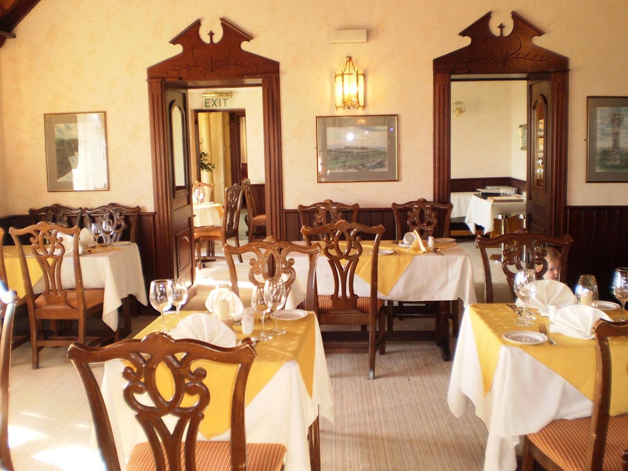 Aran View Country House And Lodge ドゥーリン エクステリア 写真