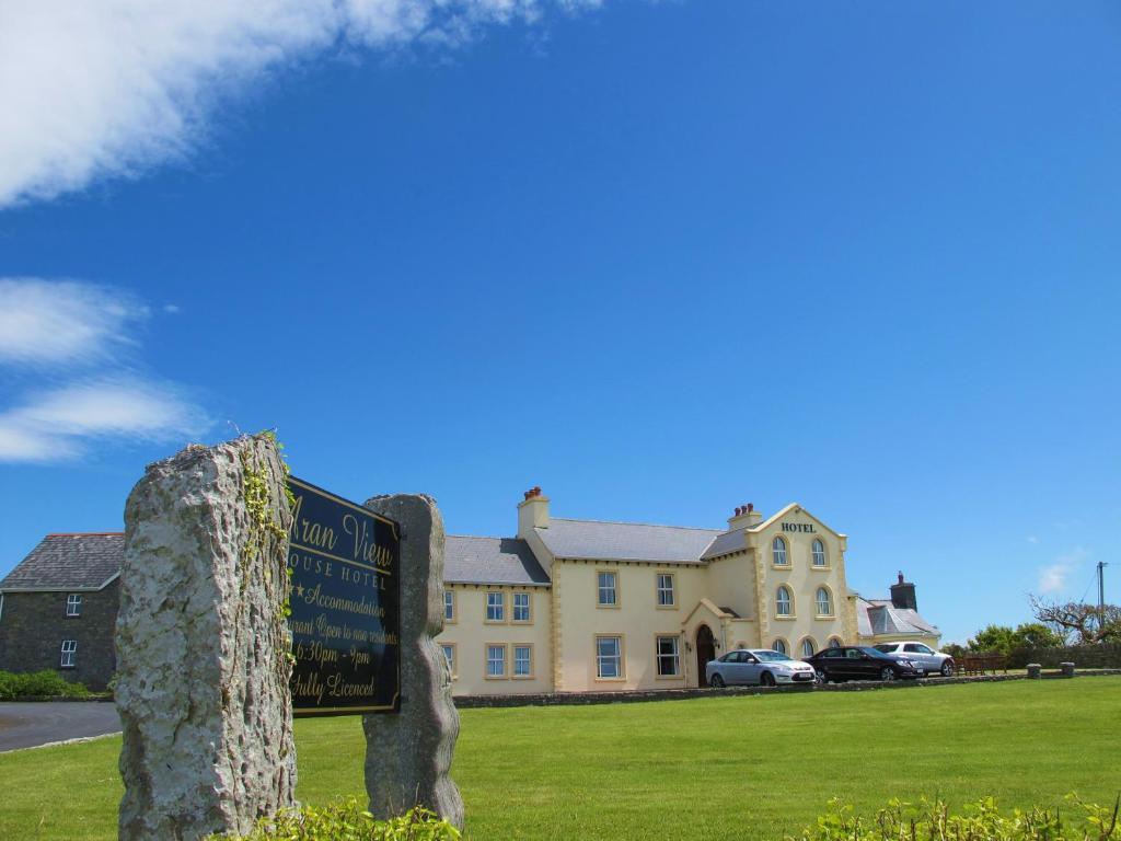 Aran View Country House And Lodge ドゥーリン エクステリア 写真